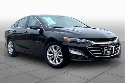 Mosaic Black Metallic 2024 Chevrolet Malibu FWD 1LT