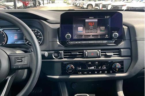 2025 Nissan Pathfinder S FWD
