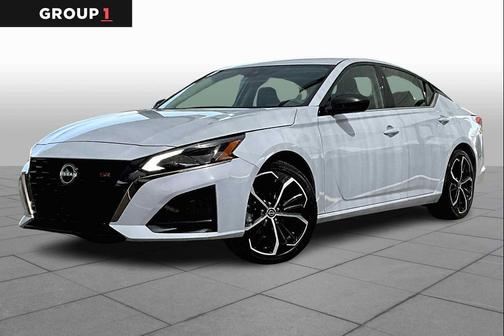 Gray Sky Pearl 2024 Nissan Altima SR FWD