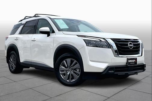 2024 Nissan Pathfinder SV FWD