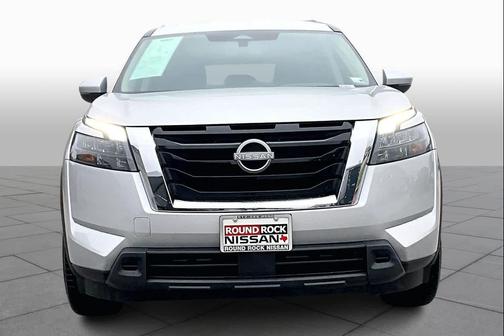 2024 Nissan Pathfinder SV FWD