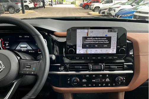 2025 Nissan Pathfinder Platinum 4WD