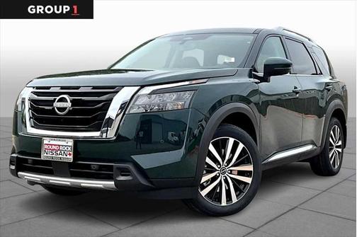 2025 Nissan Pathfinder Platinum 4WD