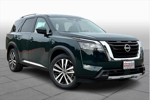 2025 Nissan Pathfinder Platinum 4WD