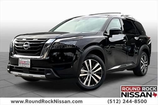 2025 Nissan Pathfinder Platinum FWD