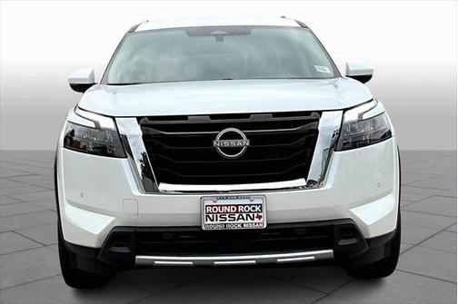 2025 Nissan Pathfinder SL FWD