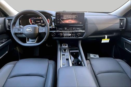 KAD/GUN METALL 2026 Nissan Pathfinder SL