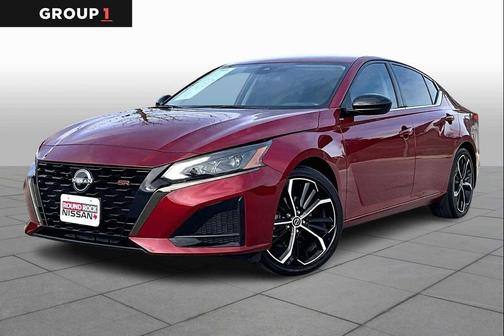 2023 Nissan Altima SR FWD