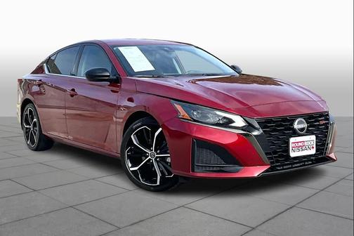 2023 Nissan Altima SR FWD