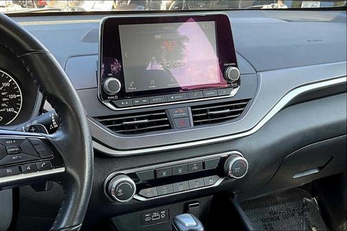 2024 Nissan Altima SR FWD