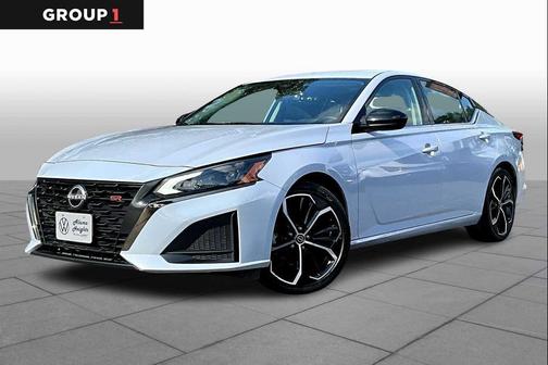 2024 Nissan Altima SR FWD