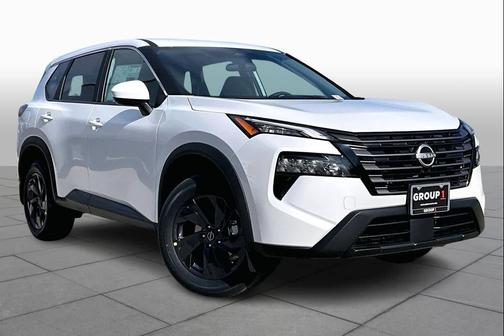 Everest White Pearl Tricoat 2026 Nissan Rogue SV