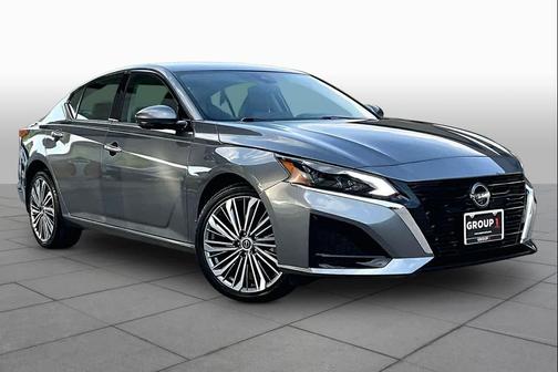 Gun Metallic 2023 Nissan Altima 2.5 SL