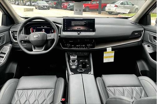 2025 Nissan Rogue Platinum