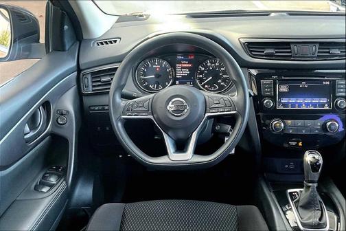 2020 Nissan Rogue Sport S