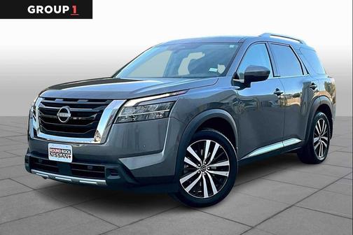 2023 Nissan Pathfinder Platinum 4WD