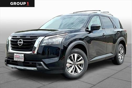 2025 Nissan Pathfinder SL FWD