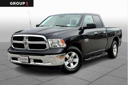 2017 RAM 1500 SLT