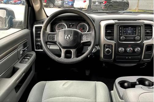2017 RAM 1500 SLT