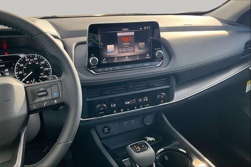 NBL/SCARLET EM 2027 Nissan Rogue SV