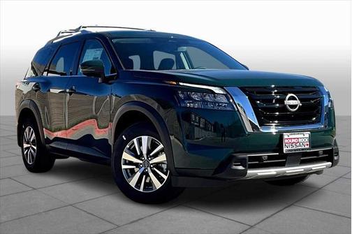 2025 Nissan Pathfinder SL FWD