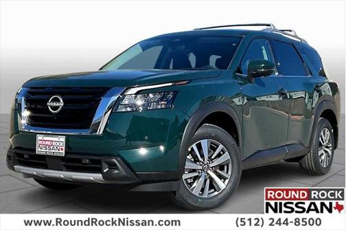 2025 Nissan Pathfinder SL FWD