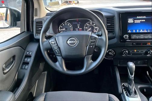 2024 Nissan Frontier S