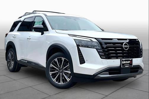 White 2026 Nissan Pathfinder Platinum