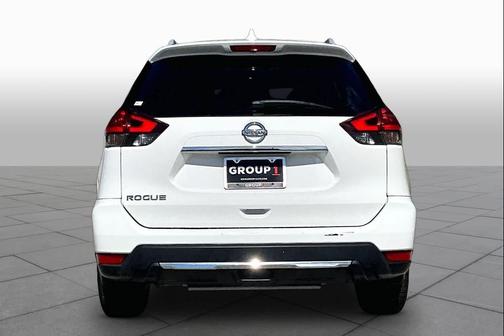 Glacier White 2017 Nissan Rogue S