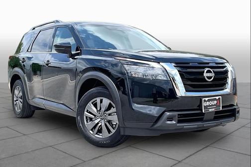 Super Black 2025 Nissan Pathfinder SV FWD