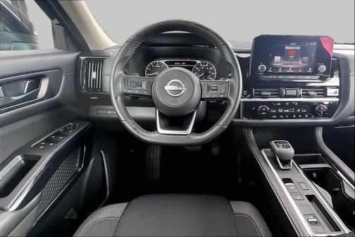 Super Black 2025 Nissan Pathfinder SV FWD
