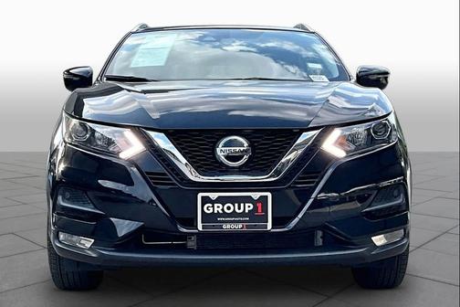 Magnetic Black Pearl 2020 Nissan Rogue Sport SV