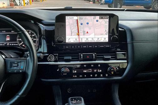 2023 Nissan Pathfinder SL 4WD