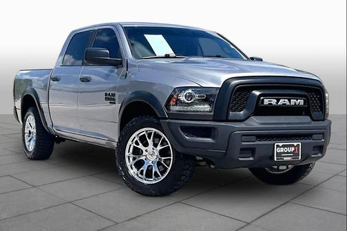 Billet Silver Metallic Clearcoat 2024 RAM 1500 Classic Warlock Crew Cab 4x4 5'7' Box