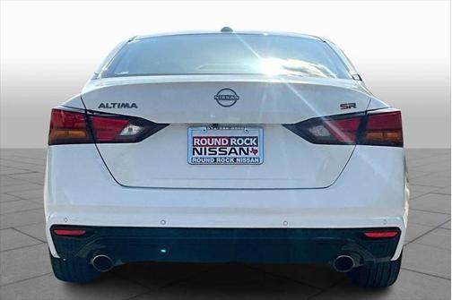 2025 Nissan Altima SR FWD