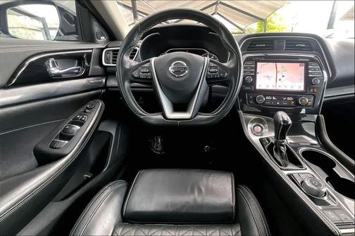 Super Black 2021 Nissan Maxima 3.5 Platinum