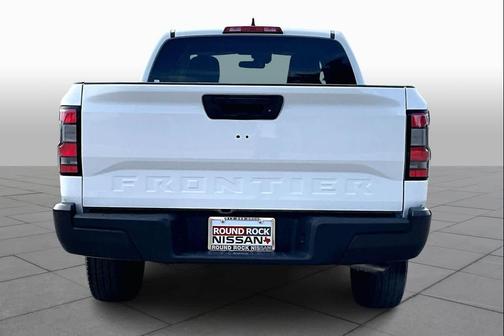 2022 Nissan Frontier S