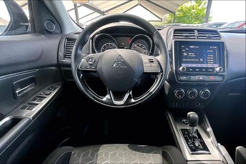 Labrador Black Metallic 2021 Mitsubishi Outlander Sport SE