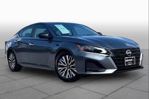 Gun Metallic 2025 Nissan Altima SV FWD