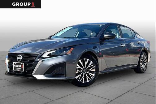 Gun Metallic 2025 Nissan Altima SV FWD