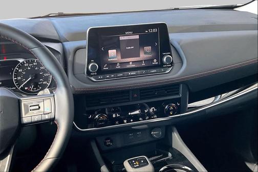Everest White Pearl Tricoat 2026 Nissan Rogue Rock Creek