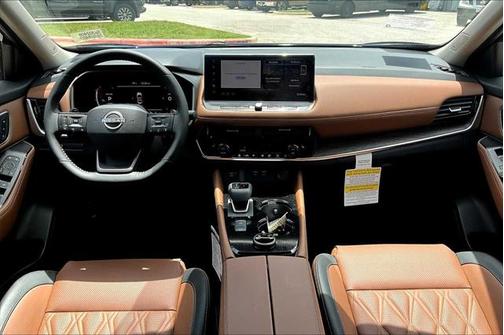 2025 Nissan Rogue Platinum