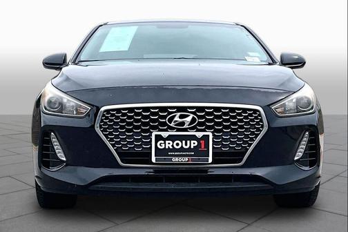 Black Noir Pearl 2018 Hyundai Elantra GT Base