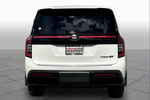 Aspen White Tricoat 2026 Nissan Armada PRO-4X
