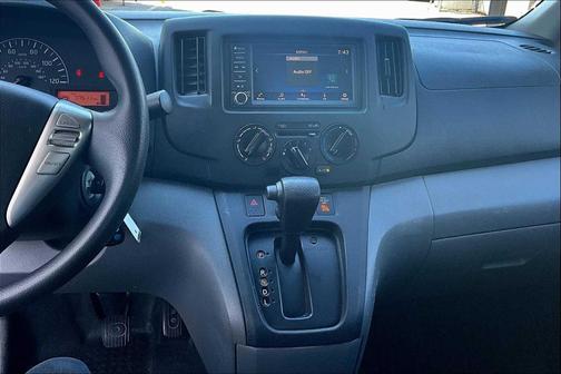 2021 Nissan NV200 S