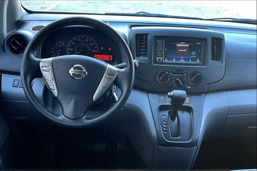 2021 Nissan NV200 S