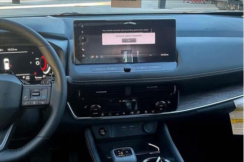 2025 Nissan Rogue Platinum