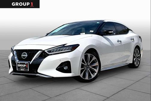 Pearl White Tricoat 2023 Nissan Maxima 3.5 Platinum