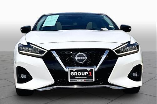 Pearl White Tricoat 2023 Nissan Maxima 3.5 Platinum