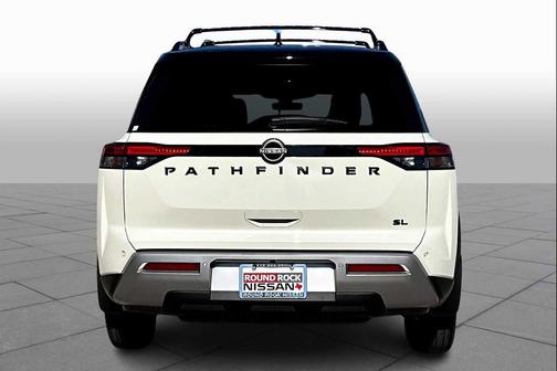 2024 Nissan Pathfinder SL FWD